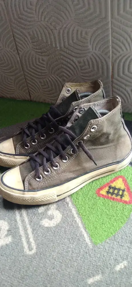 Sepatu  Converse' 70s hi army vintage