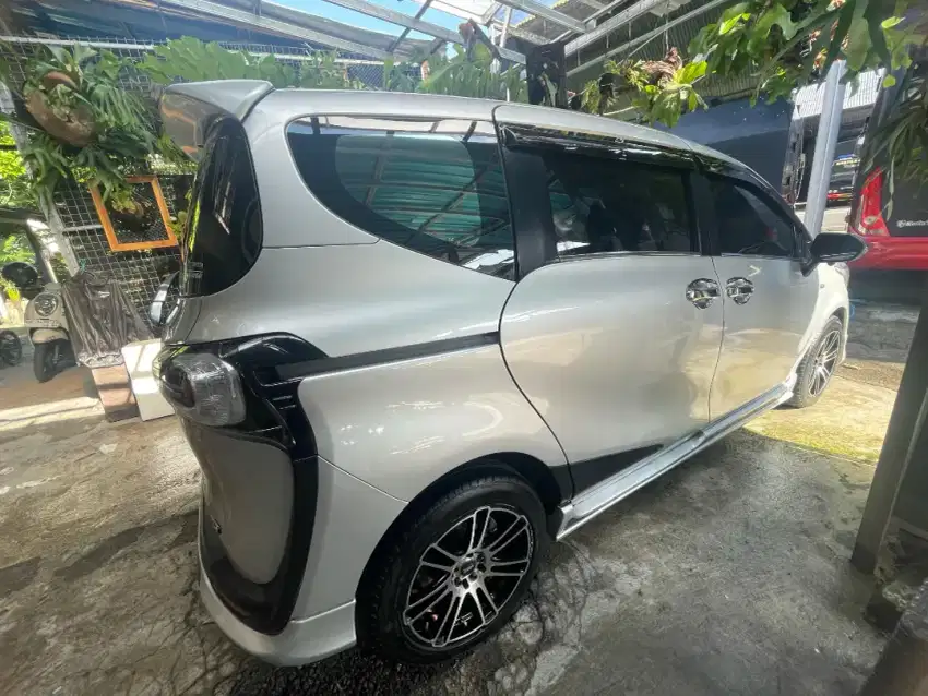 Sienta tipe G Matic 2017
