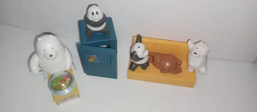 Bare bears figure original toys Preloved bekas bagus
