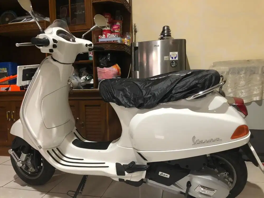 Vespa LX 2024 Iget