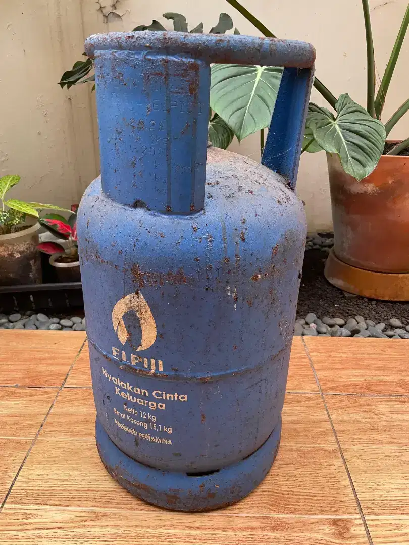 Tabung Gas Biru 12 KG