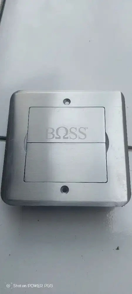 Floor outlet merk boss