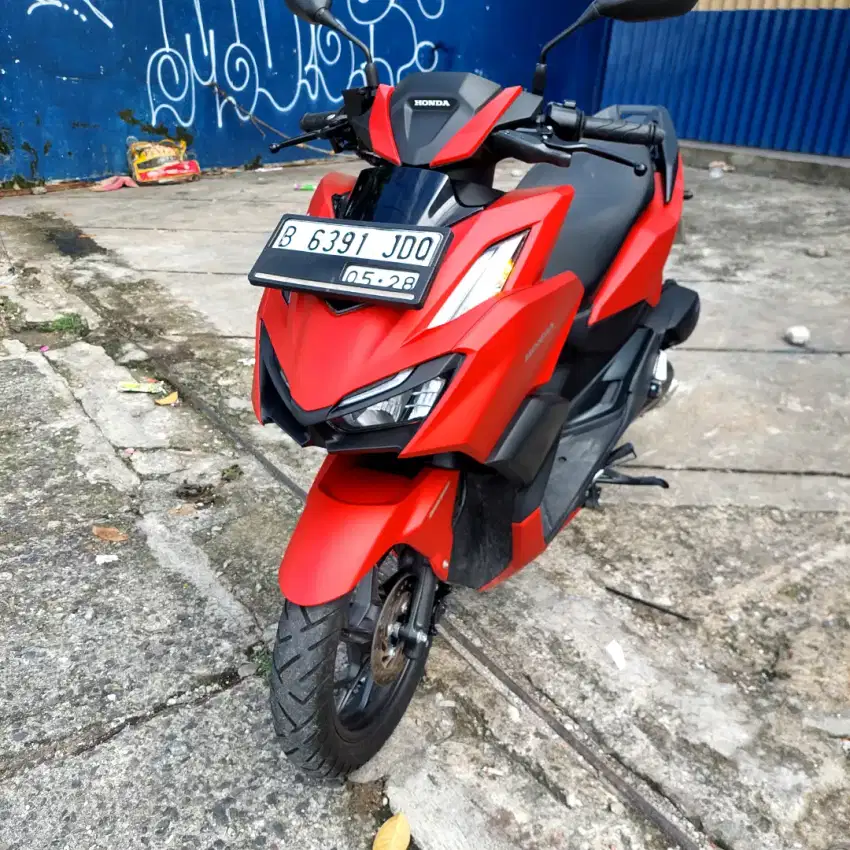 Honda vario 160 cbs 2023 dp 1 juta