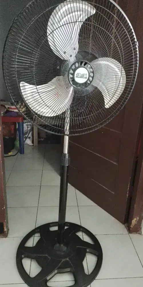 Kipas Remote 18 inch Besi 3 in 1