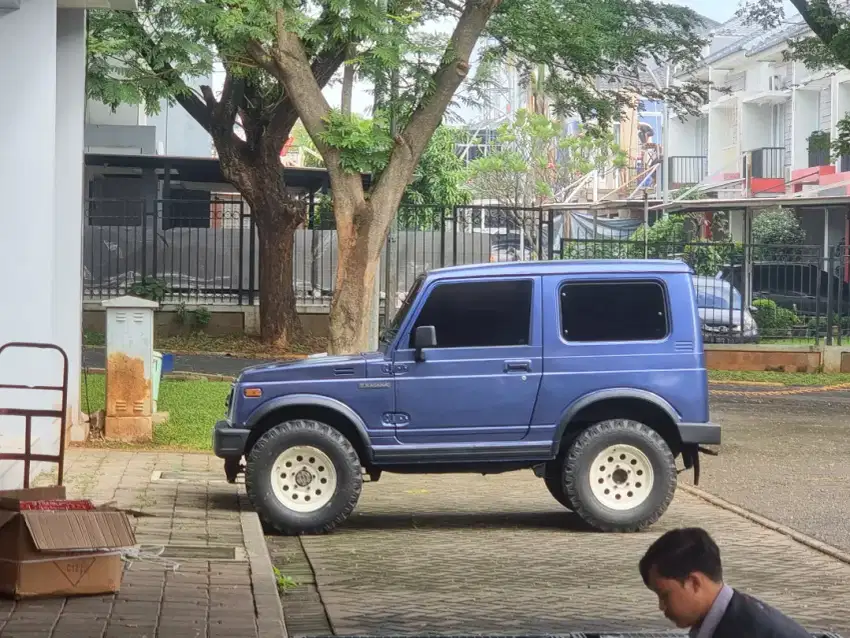 Jual suzuki katana 4x4