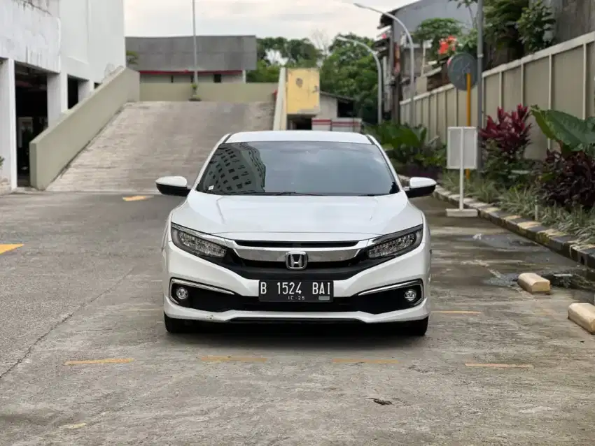 Honda Civic ES Turbo AT 2020 Putih ISTIMEWA