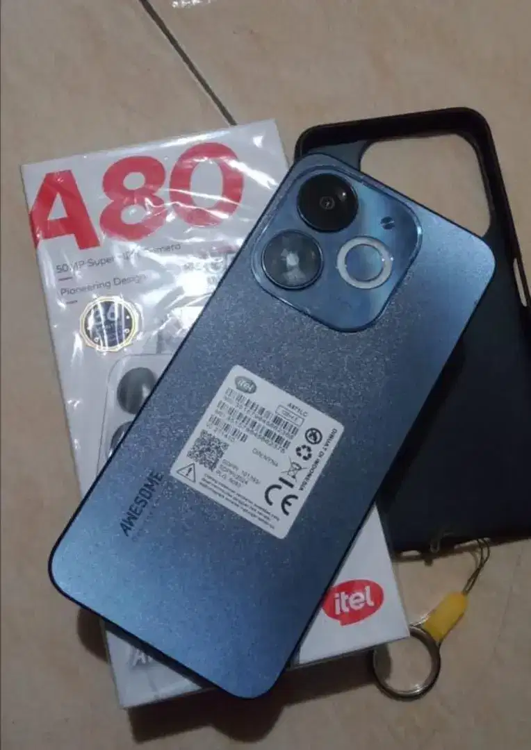 Hp itel a80 warna item ram 12/128