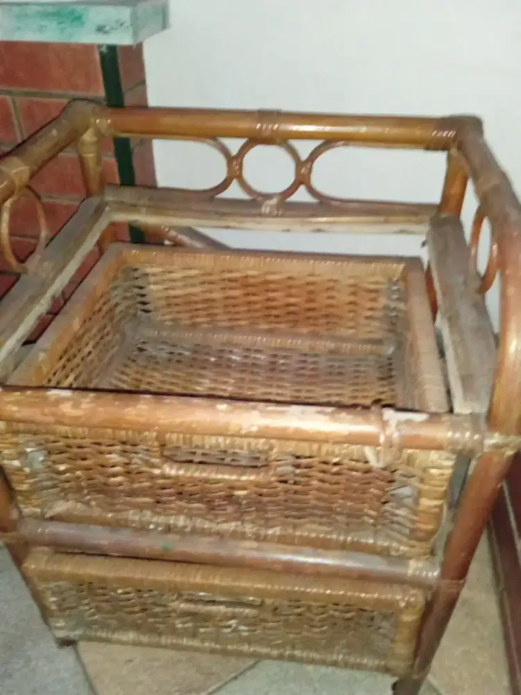 Dijual mebel tempat foto