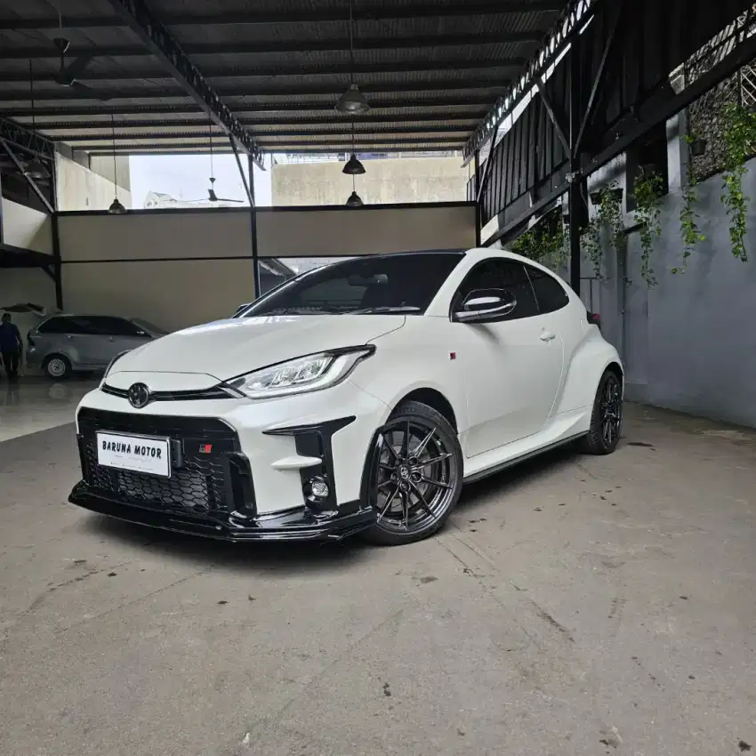 TOYOTA GR Yaris 1.6 MT RZ ATPM 2022 Putih ( R  A R E )