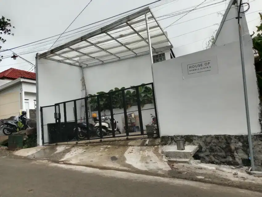 Kost bagus pinggir jalan gebyok raya dekat kampus unnes