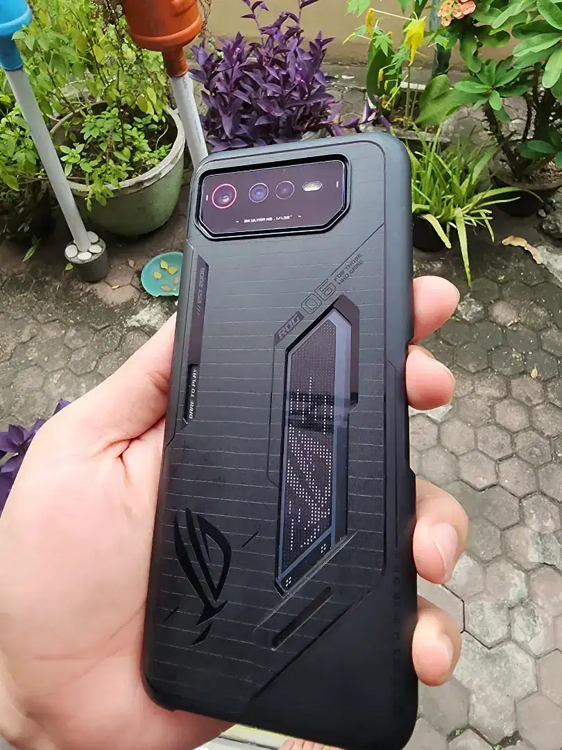 ROG Phone 6 like new
