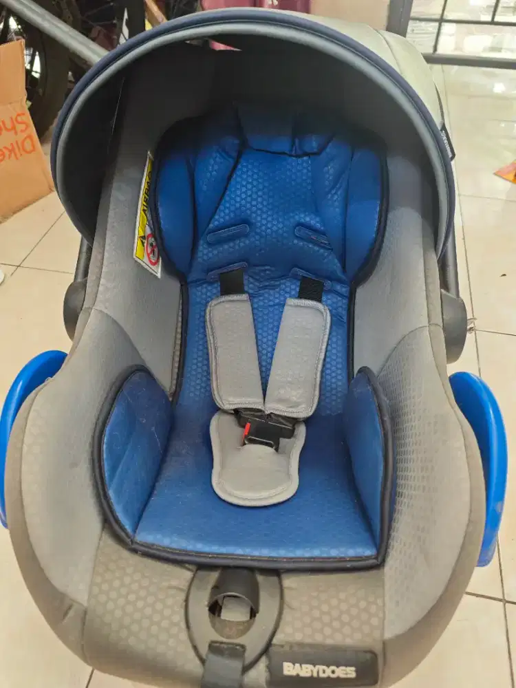 carseat babydoes