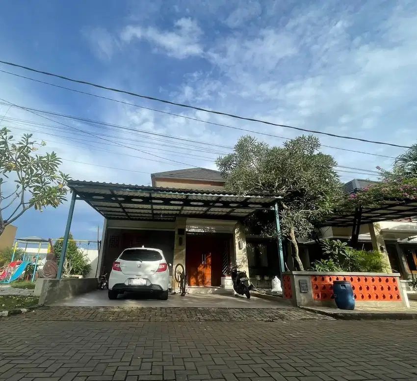 Cluster Nyaman dan Asri Lokasi Strategis