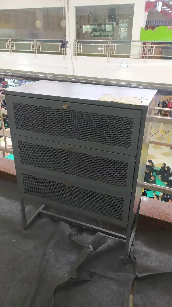Drawer besi diskon 50%