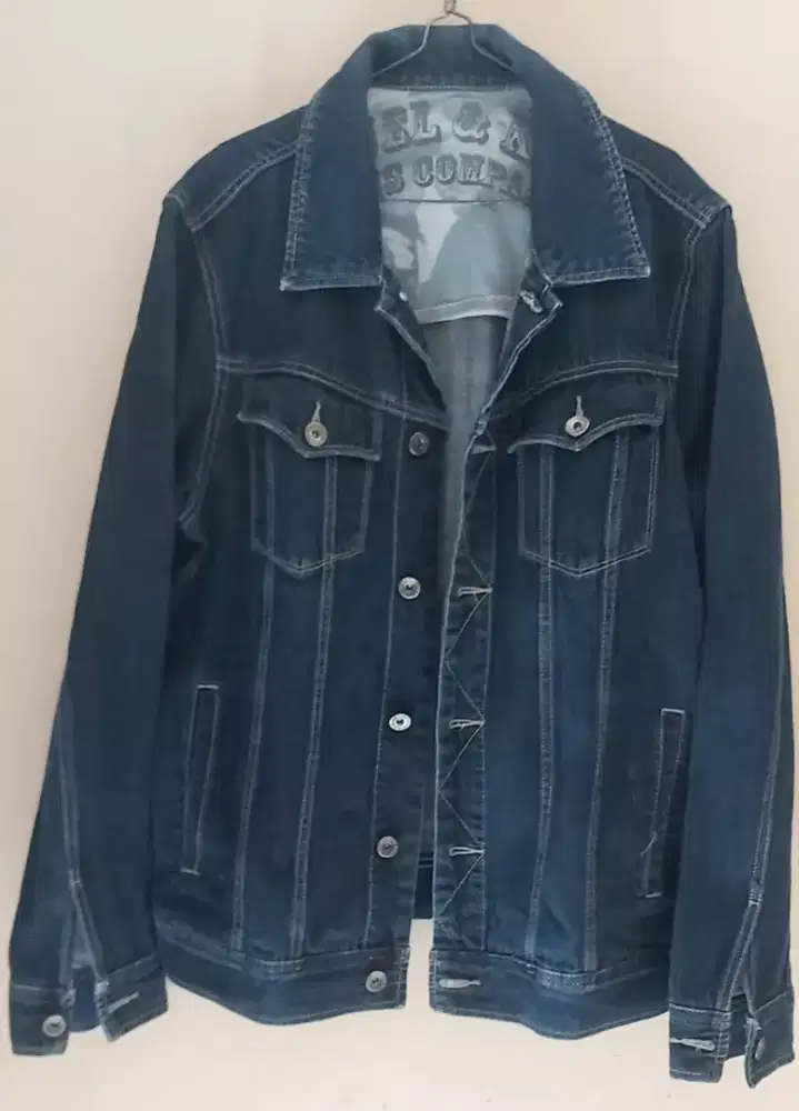 Jaket jeans merk Samuel & kevin jeans size XL warna biru