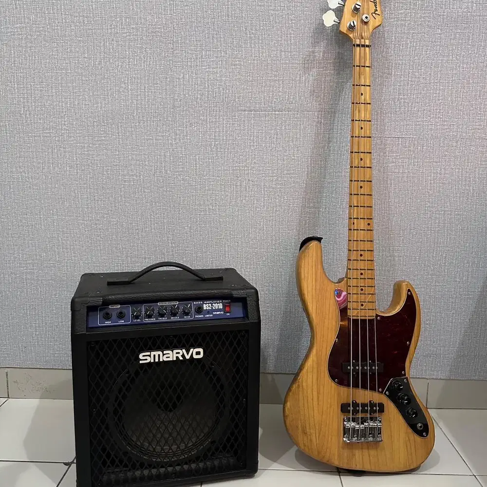 Bass Fender Custom & Ampli