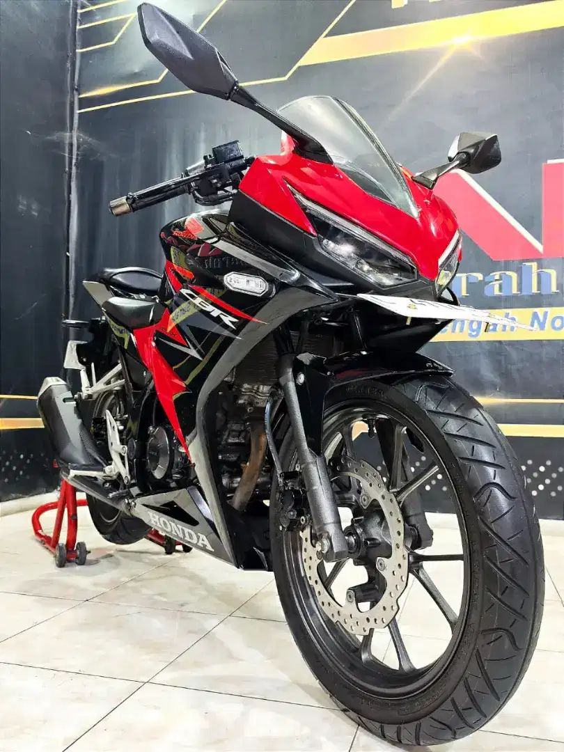Honda All New CBR150R Facelift Th 2019 DP 2jt cakep cuy
