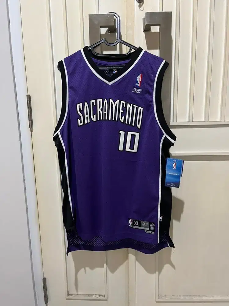 Jersey Sacramento Kings Mike Bibby Sz Youth XL/Adult S/M Original BNWT