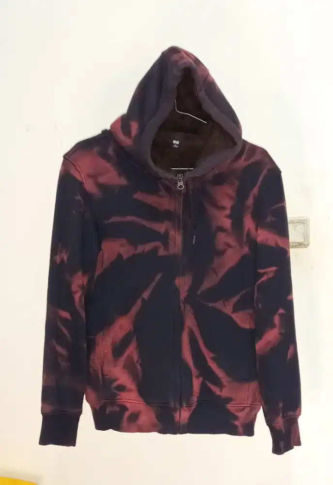 uniqlo tie dye hoodie zipper