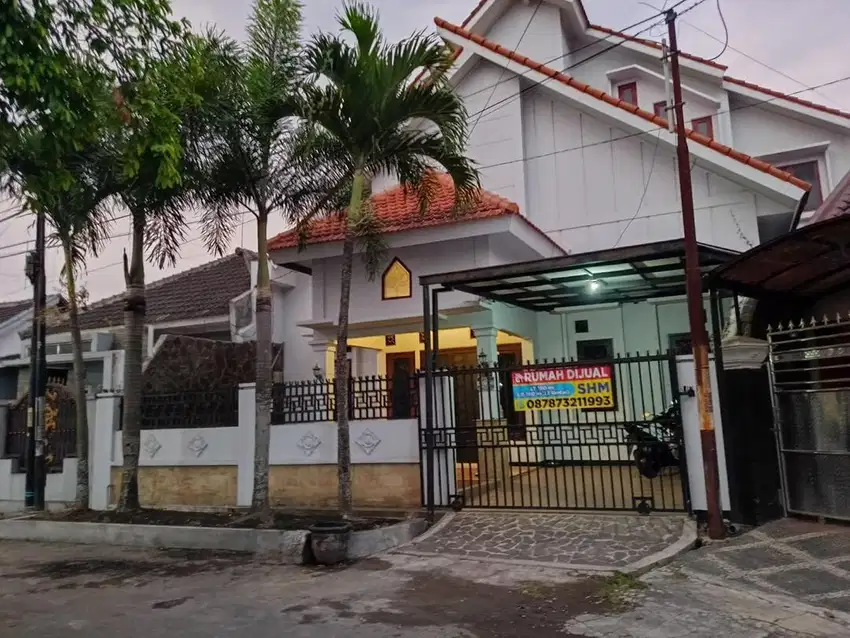 Dijual Murah RumahBesar&Baru Renov, 1km dr Exit Tol Malang, Harga Nego
