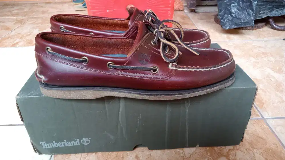 Timberland classic boat size 44 (28cm)