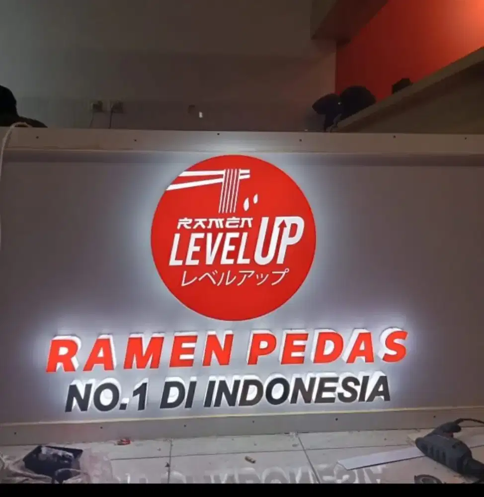 Neon box huruf timbul acrylic custom