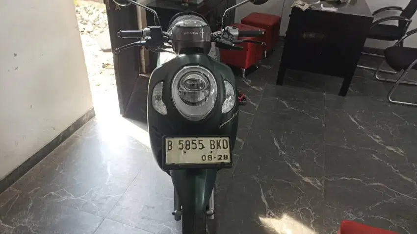 Honda SCOOPY Prestige 2023 Low Km - Maulana Motor