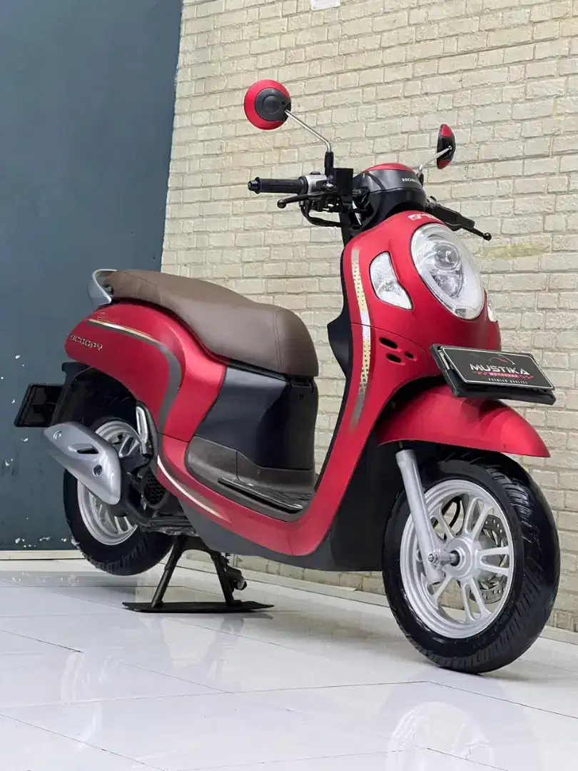 Perfect Condition!!Honda Scoopy PMK 2023 Red Matte N Asli-Mustika