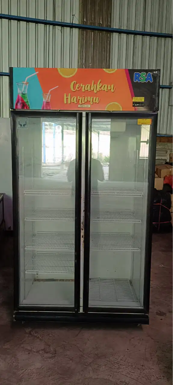 Lemari Pendingin 2 Pintu Jade