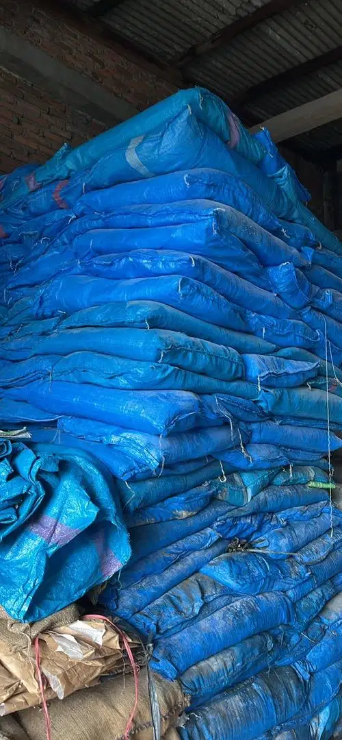 Karung bekas untuk proyek