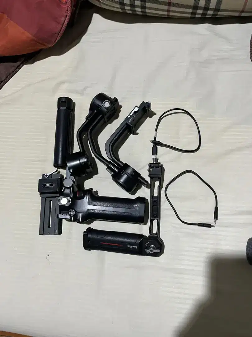 DJI RSC 2 PRO + HANDLE SMALLRIG