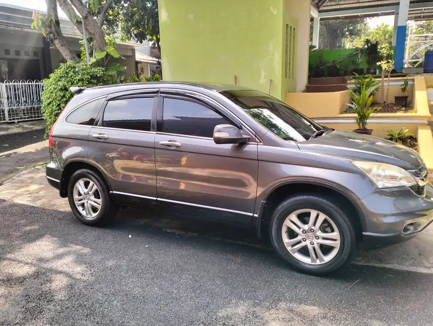 Honda CRV i-VTEC-Bensin2.0 AT 2011 - Siap Pakai & Terawat