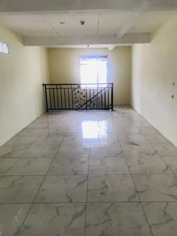 Ruko Dago mainroad disewakan