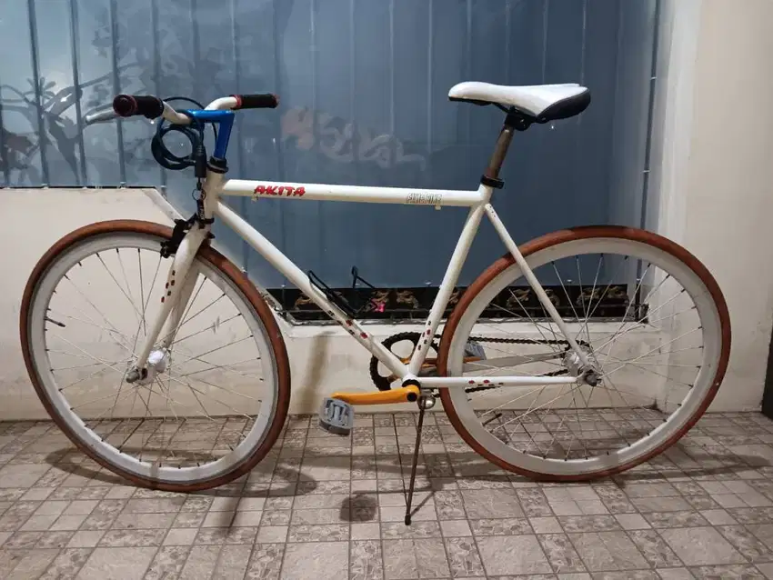 Sepeda Fixie Bekas AKITA – Siap Pakai, Tampilan Keren!