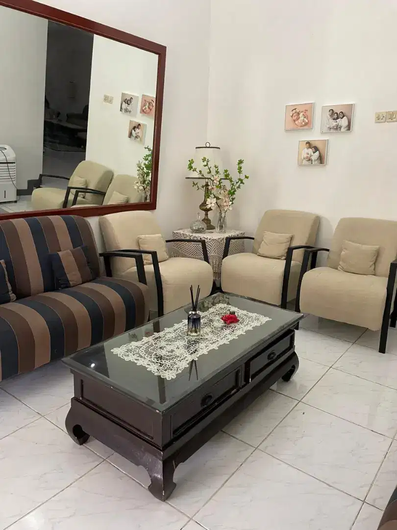 Kursi sofa informa 8 seater