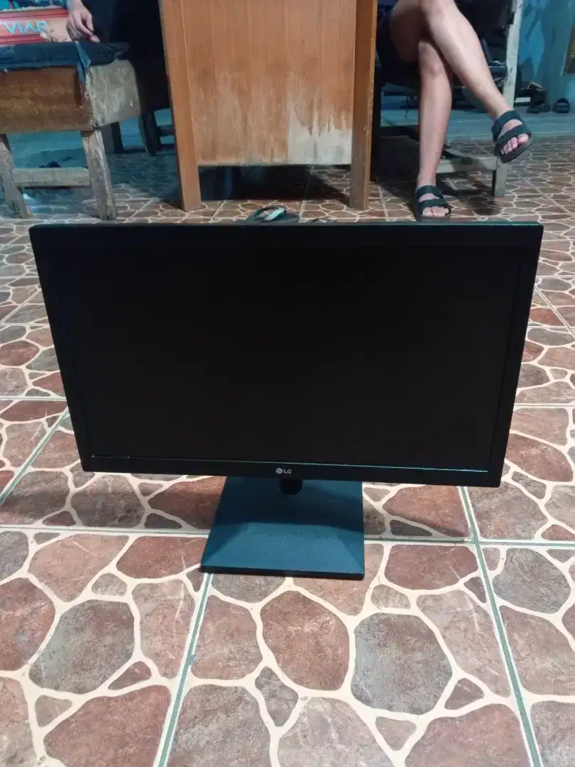 MONITOR LG 20 MK 400 H