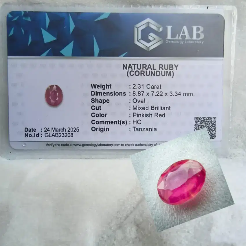 Batu cincin ruby merah