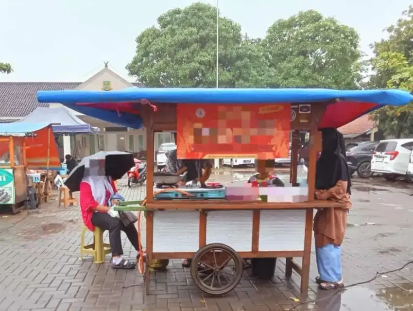 lapak + grobak siap jualan