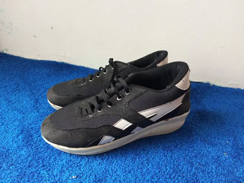 Sepatu Wanita (Second)