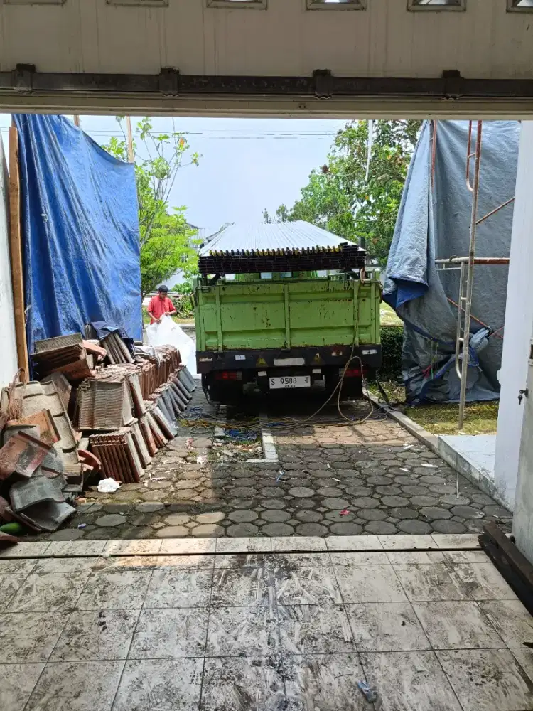 BAJA RINGAN INTERIOR DAN INTALASI LISTRIK