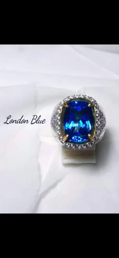 Natural Blue Topaz London