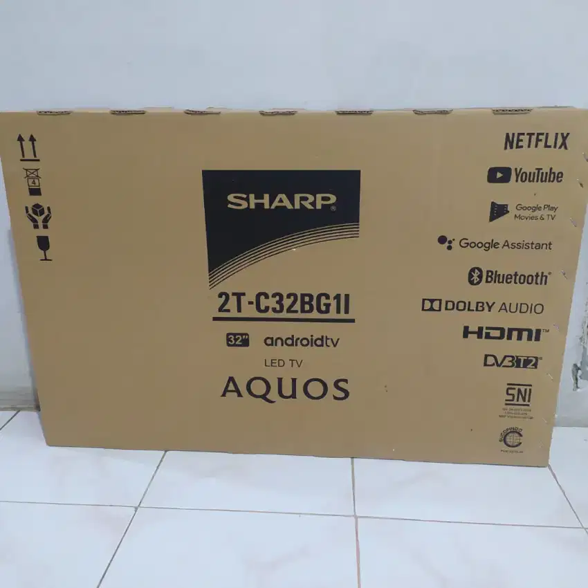 Dijual aja tv Sharp android 32inch masih mulus