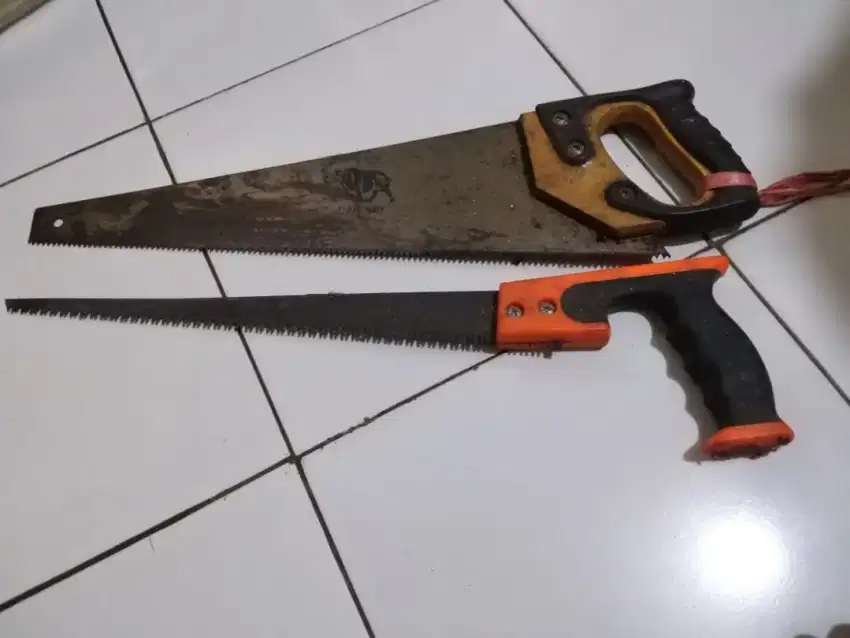 Gergaji kayu 2 item