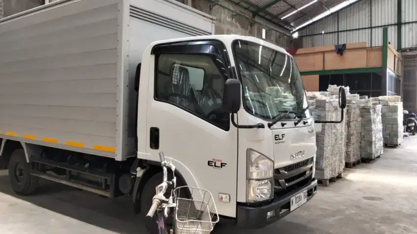 Truk Box Isuzu elf NLR85U 2023