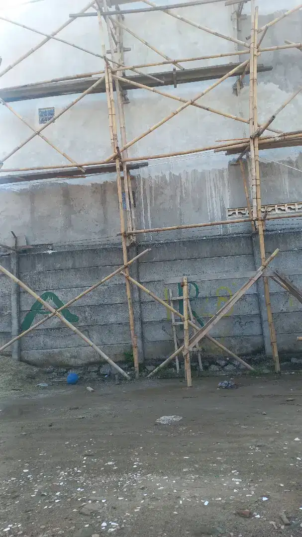 Jasa pasang atap,tralis pasang kramik dll