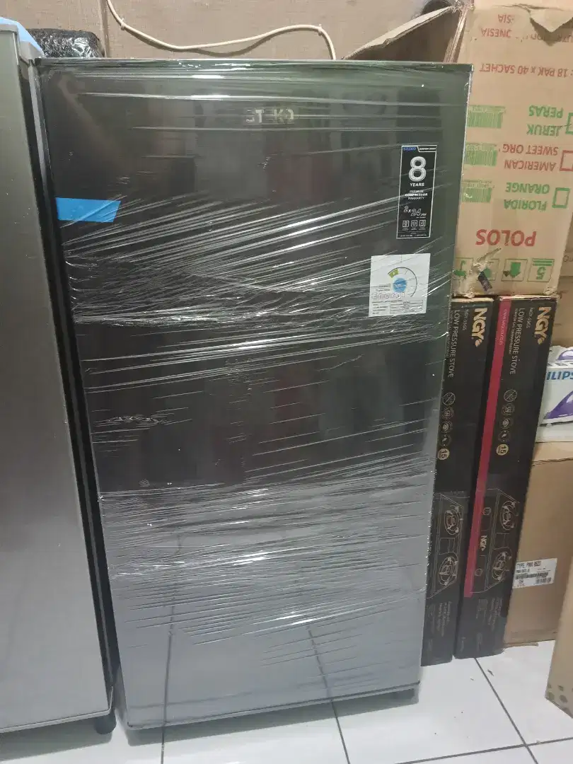 Kulkas 1 pintu Steko baru ex display gudang riject dus bergaransi
