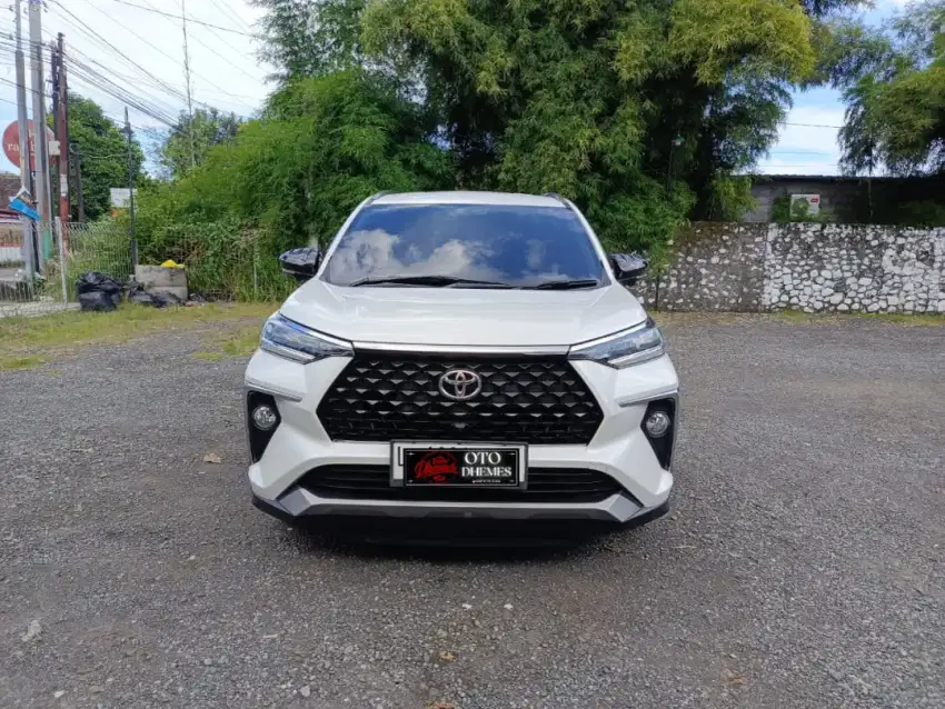 AVANZA VELOZ Q 2022 LOW KM DP 15JT