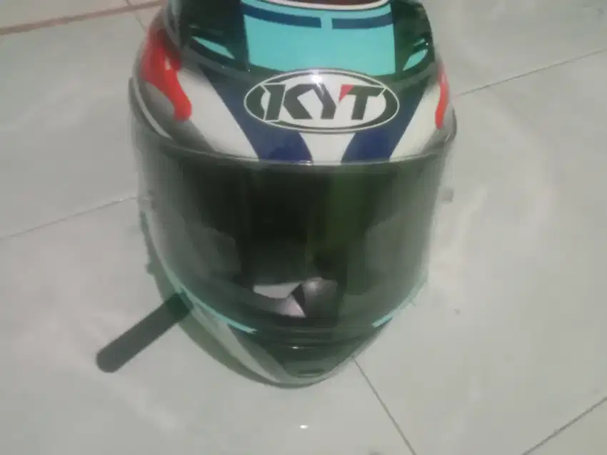 Jual helm KYT R-10