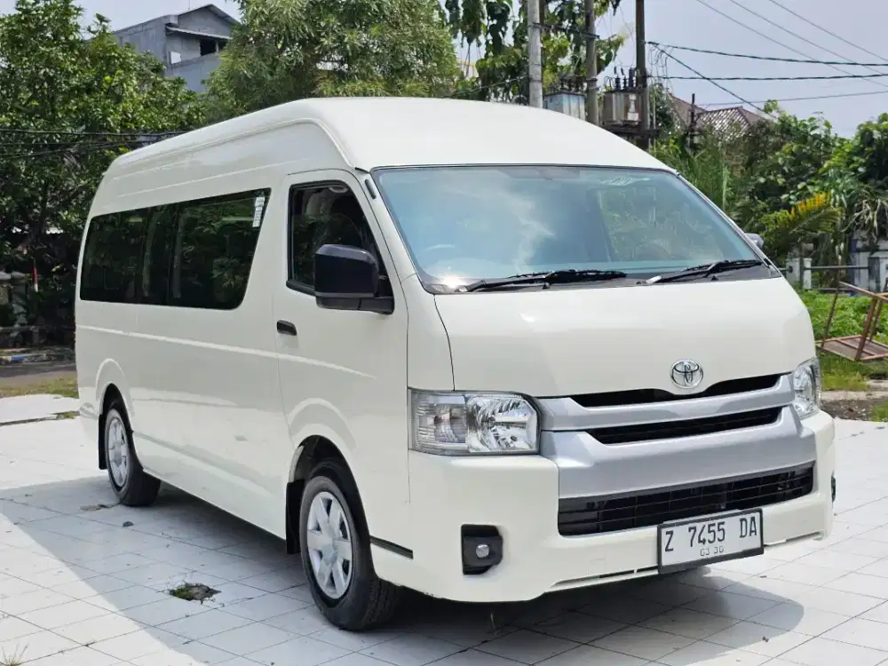 Hi-Ace Commuter MT Pembelian 2025 NIK 2024