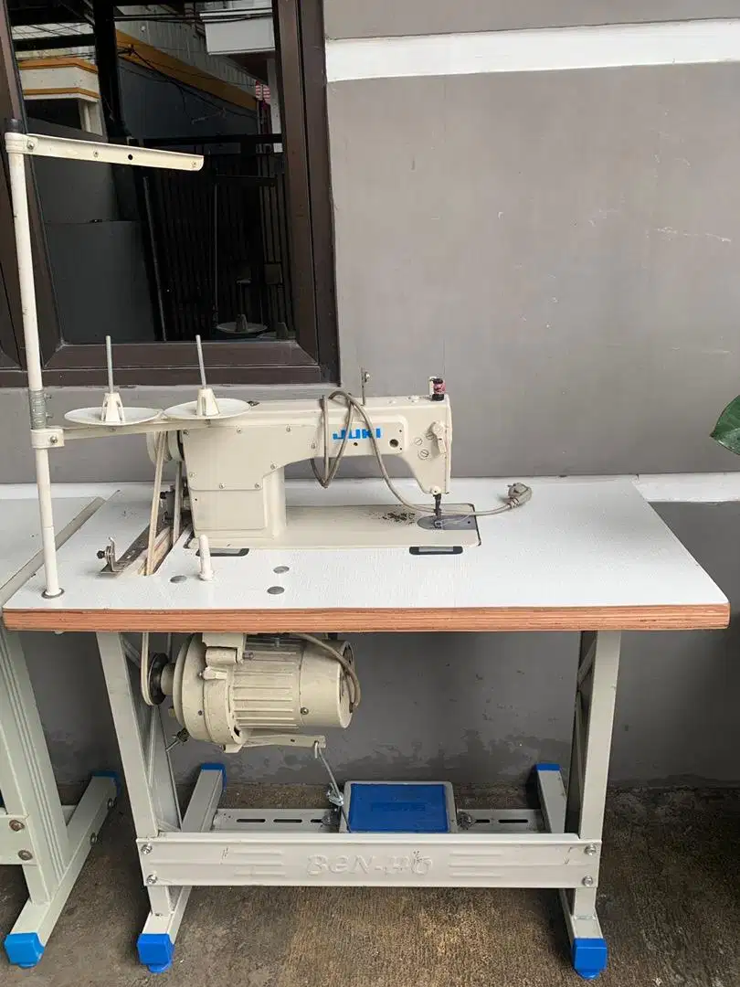 Mesin Jahit Juki DDL-5530 Mulusss